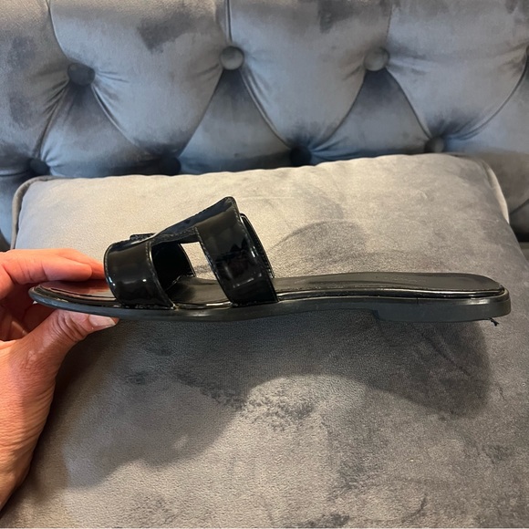 Hermes Oran Black Patent Leather Slip-on Sandals Size 8.5 - Picture 5 of 16
